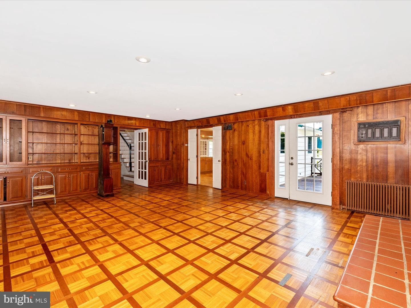 19810 Peach Tree Road photo 17