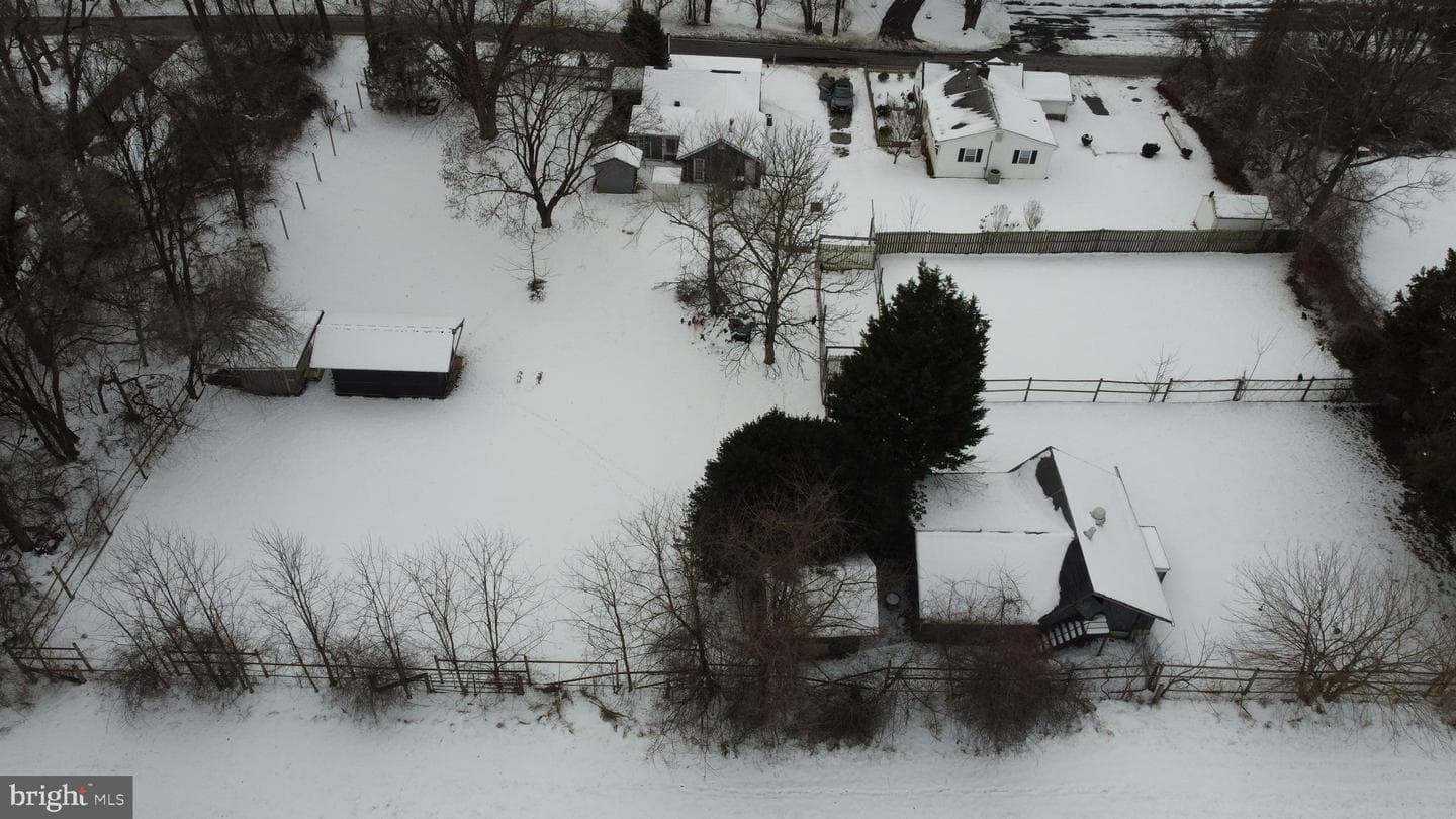 13813 Berryville Road photo 20