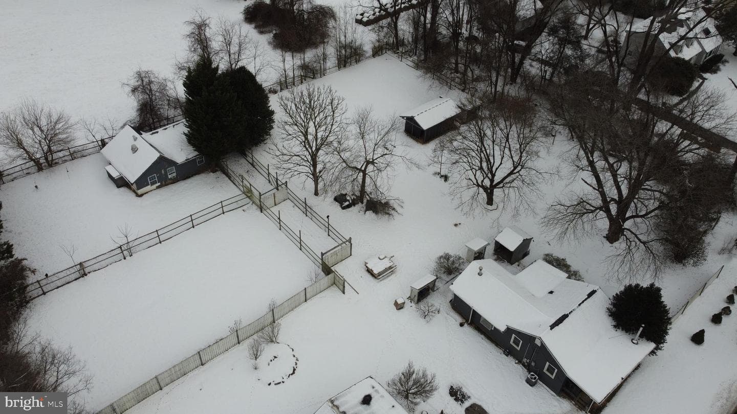 13813 Berryville Road photo 29