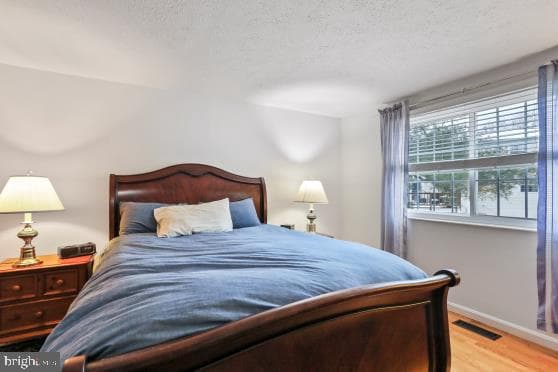 18808 Flower Hill Way photo 9