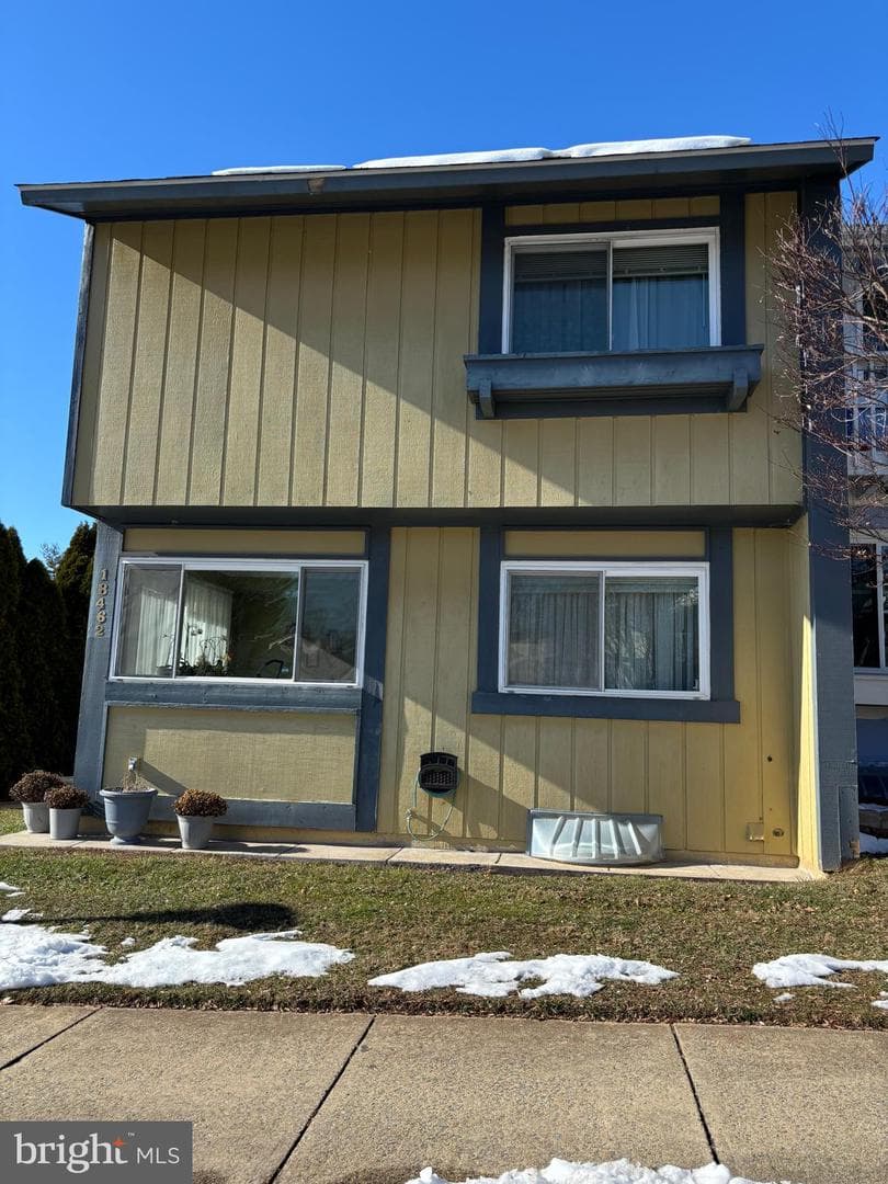 18462 Stone Hollow Drive photo 3