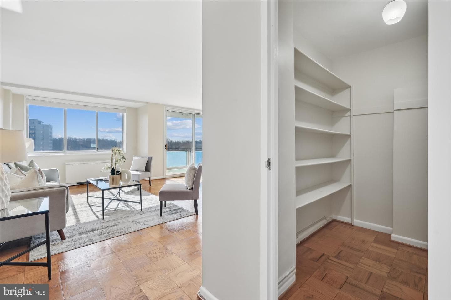 10500 Rockville Pike #918 photo 6
