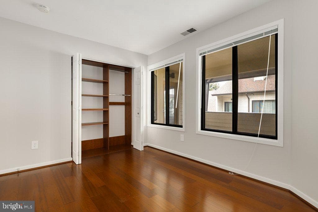 9878 Hellingly Place #115 photo 2