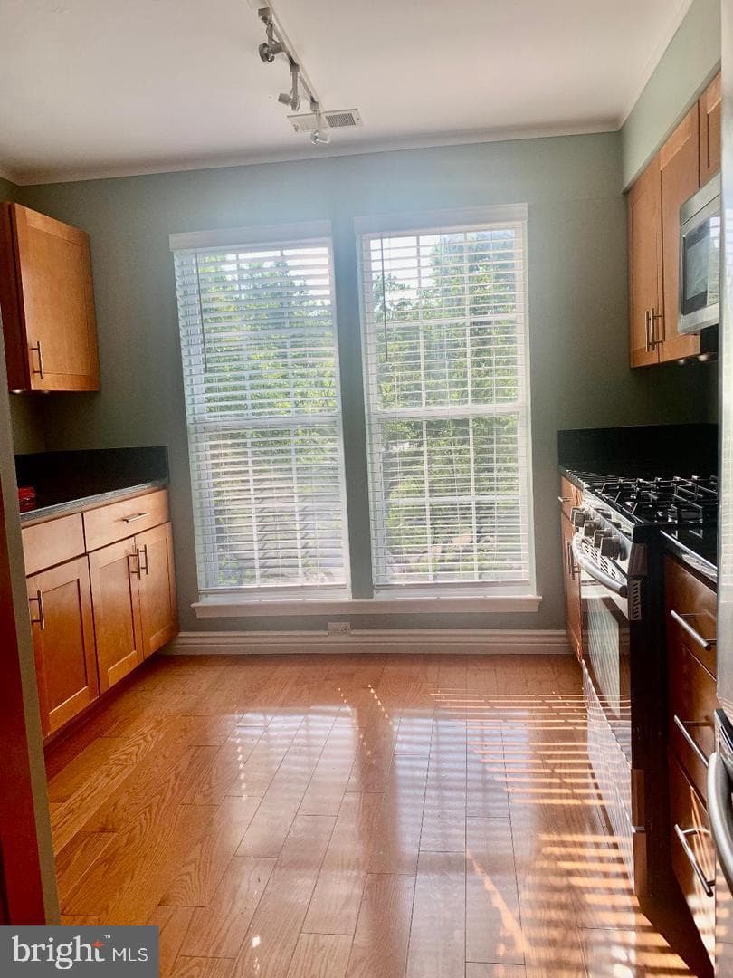 406 Kentlands Boulevard #203 photo 15