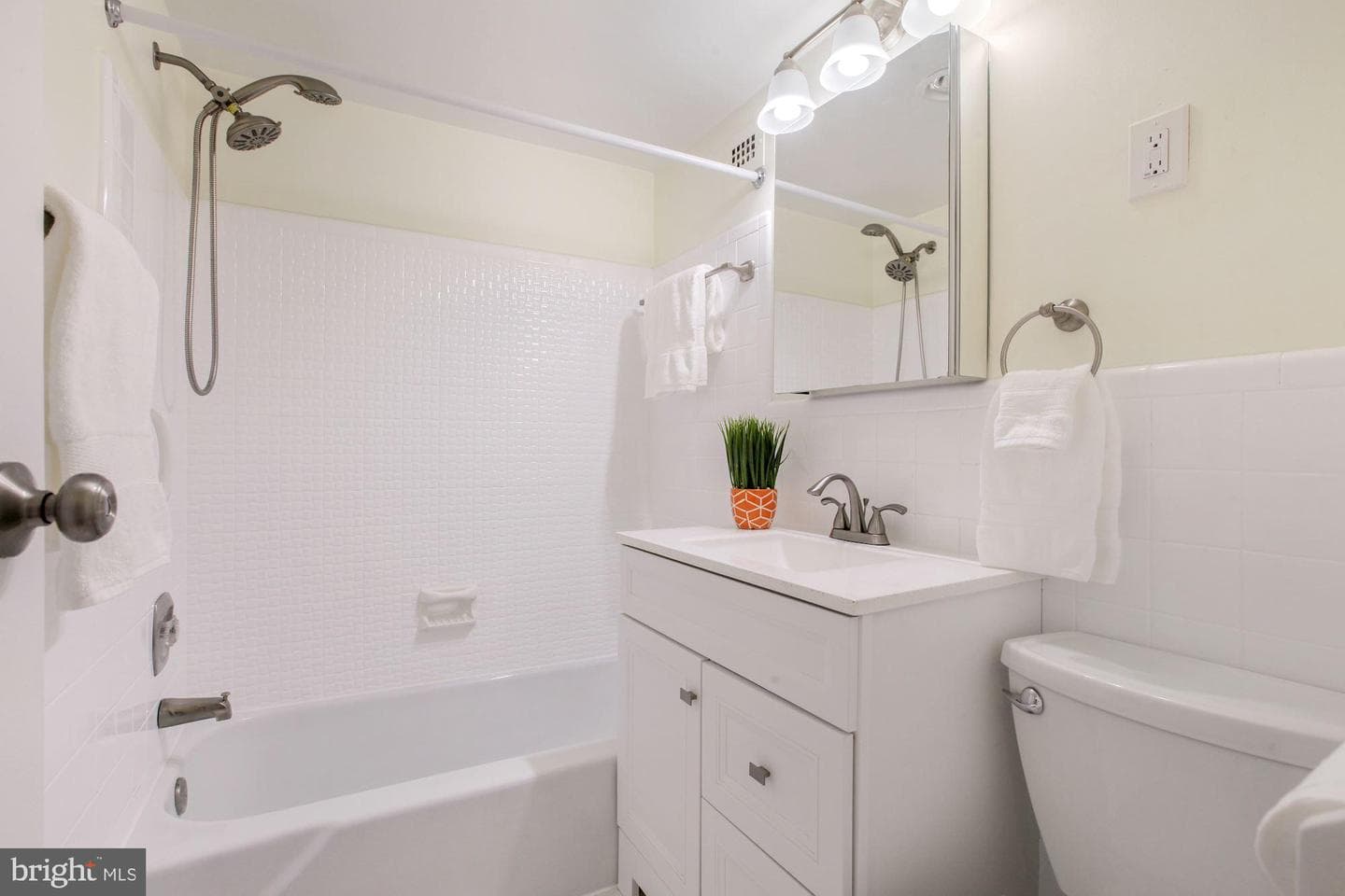 10401 Grosvenor Place #910 photo 19