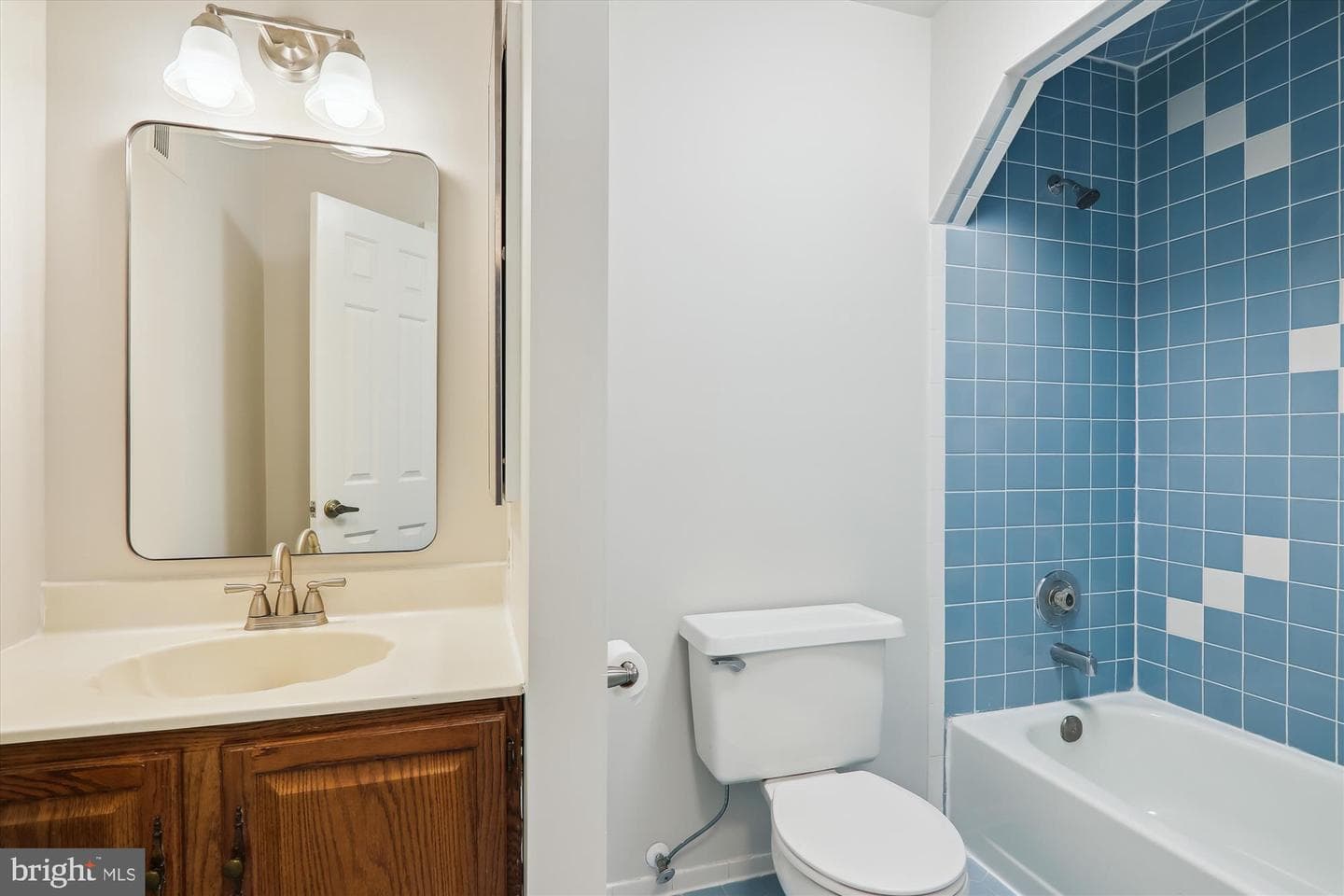 26 Locustwood Court photo 64
