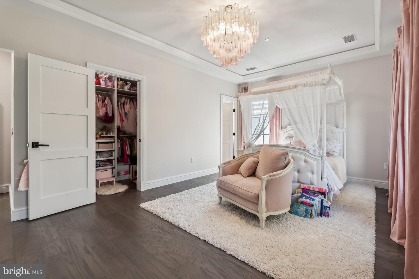 6025 Avon Dr photo 23