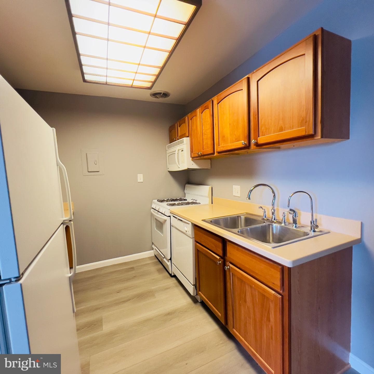 11903 Parklawn Drive #302 photo 11