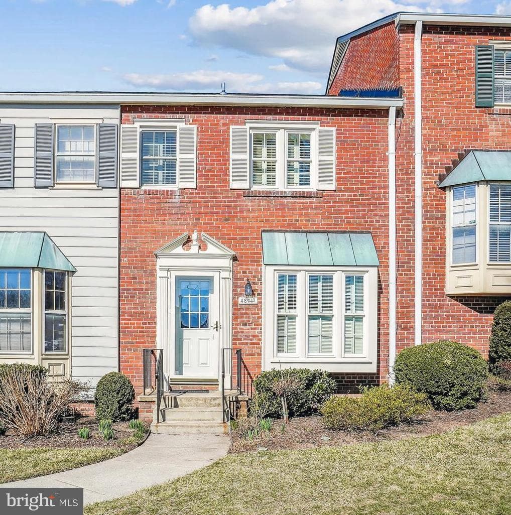 4871 Chevy Chase Drive #161 photo 2