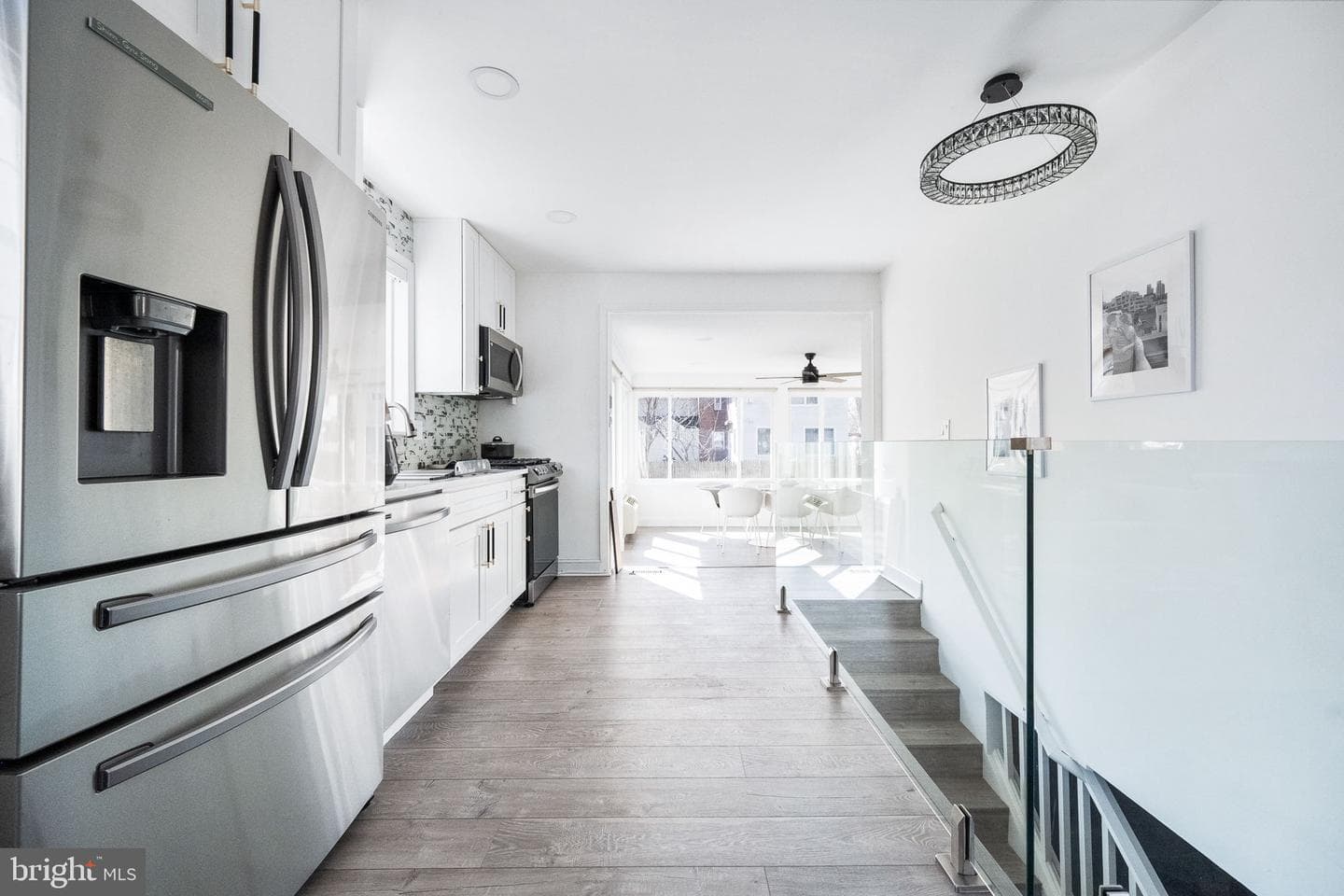 5020 River Road photo 10
