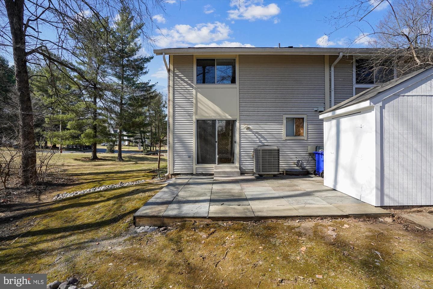 7870 Archbold Terrace photo 32