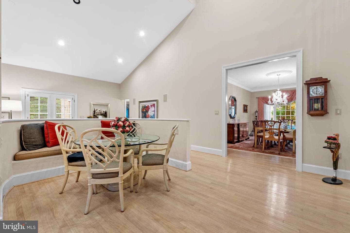 10041 Chartwell Manor Court photo 21