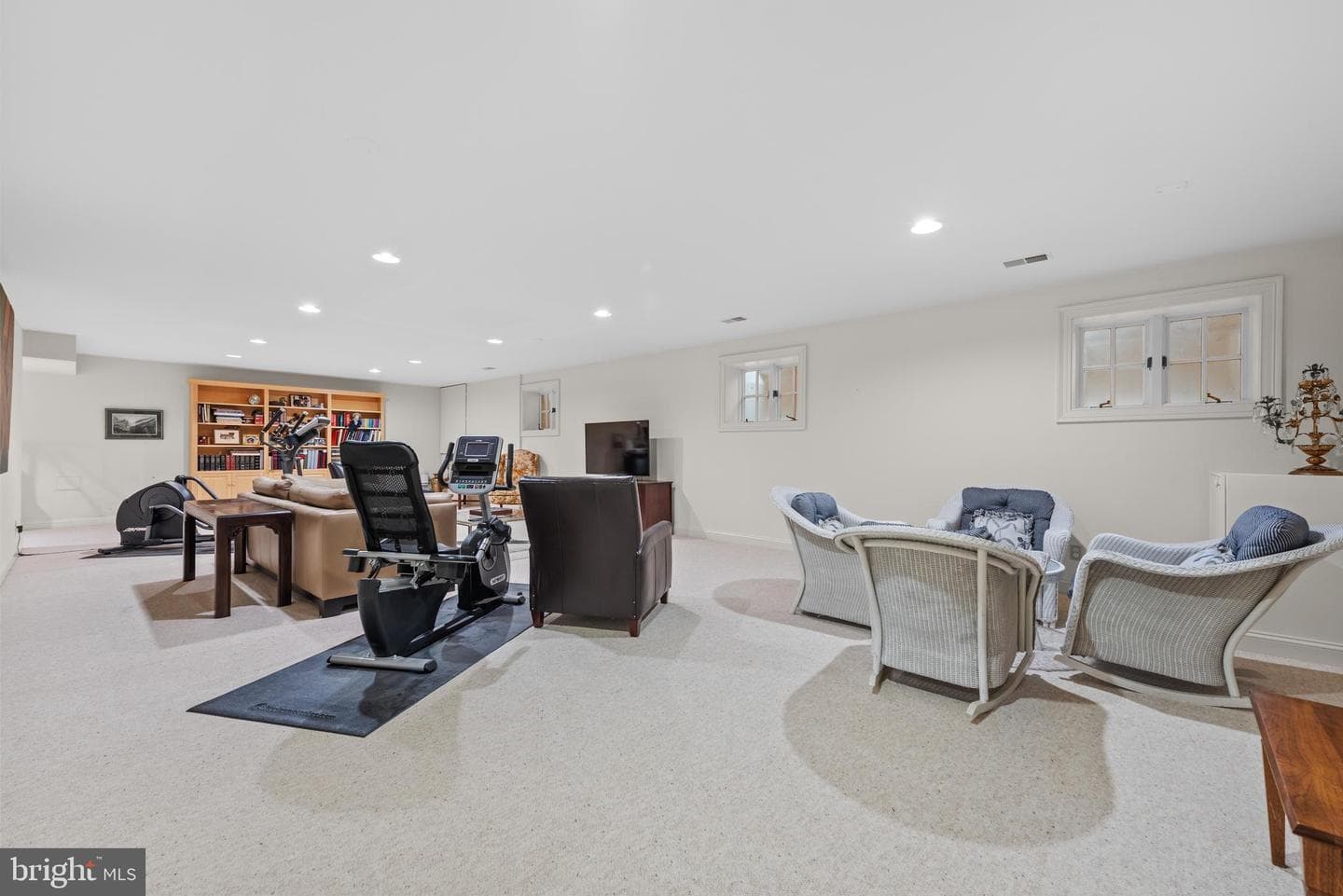 10041 Chartwell Manor Court photo 45