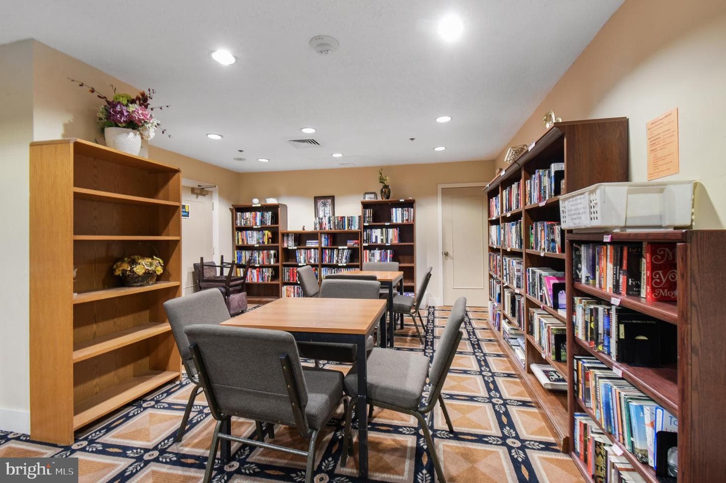 5800 Nicholson Lane #1001 photo 27