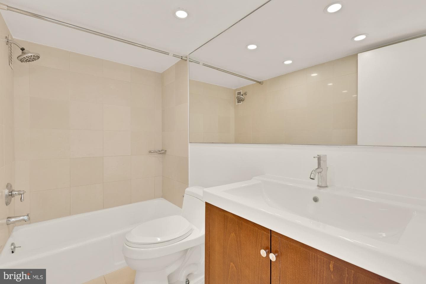 5101 River Road #1512 photo 10