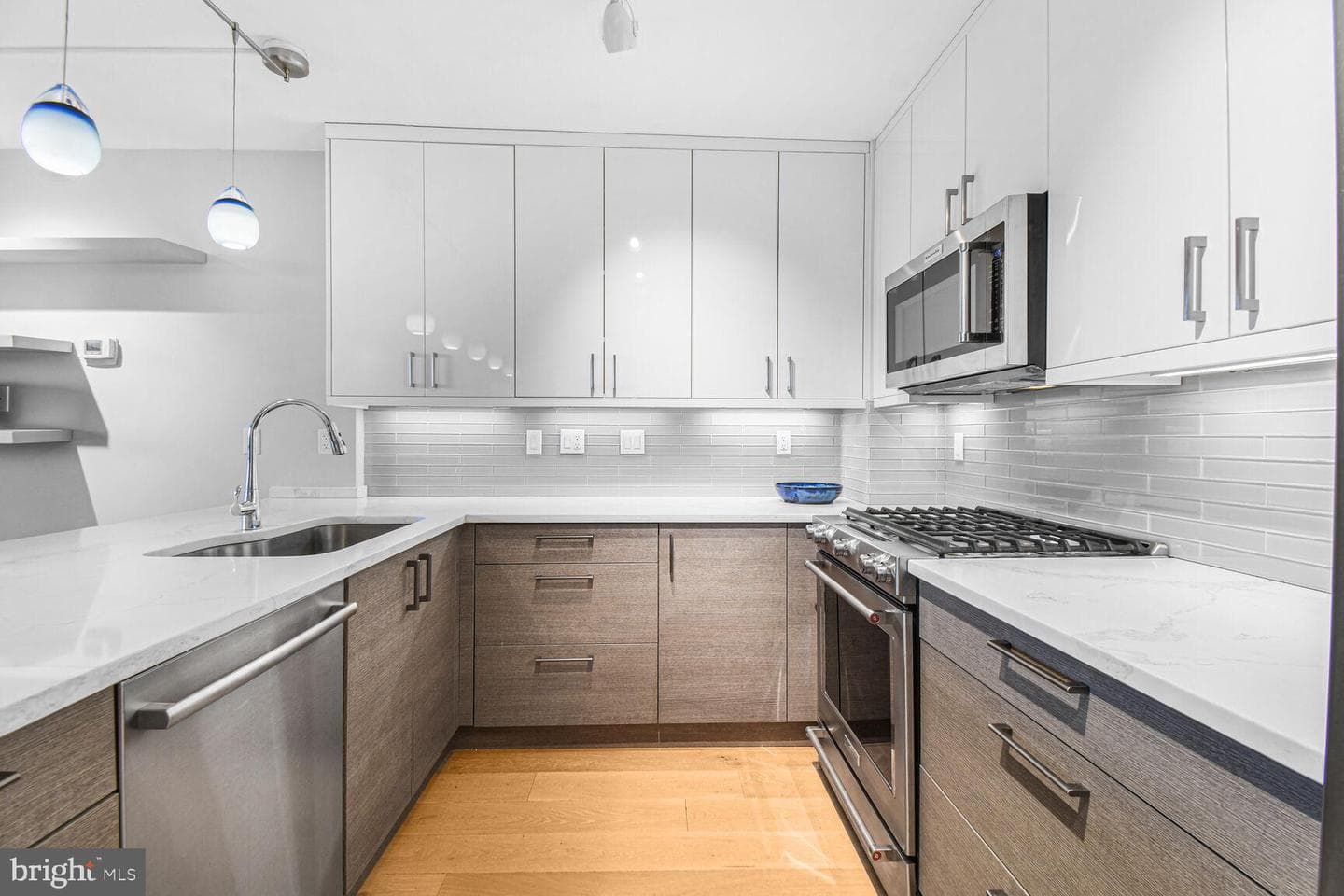 4242 East West Highway #501 photo 10