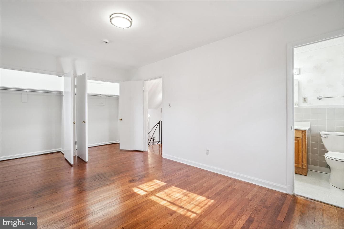 404 Neale Court photo 6