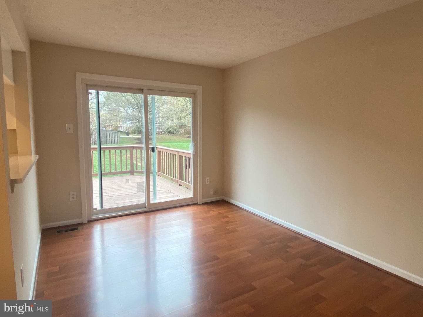 528 Beacon Hill Terrace photo 15