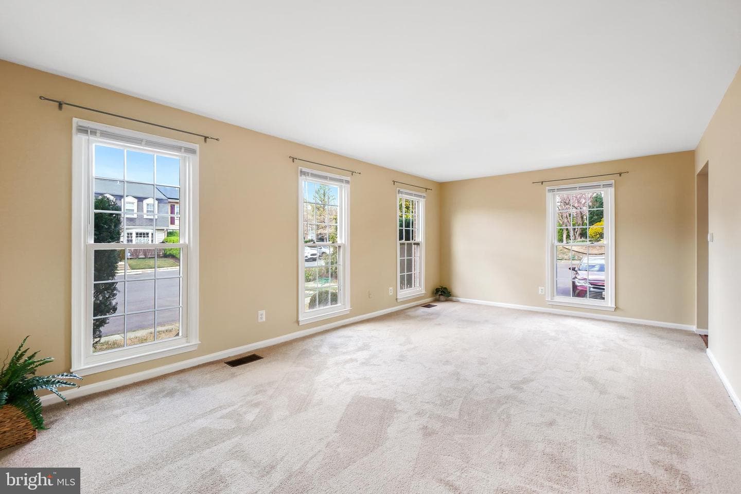 9338 Bremerton Way photo 11