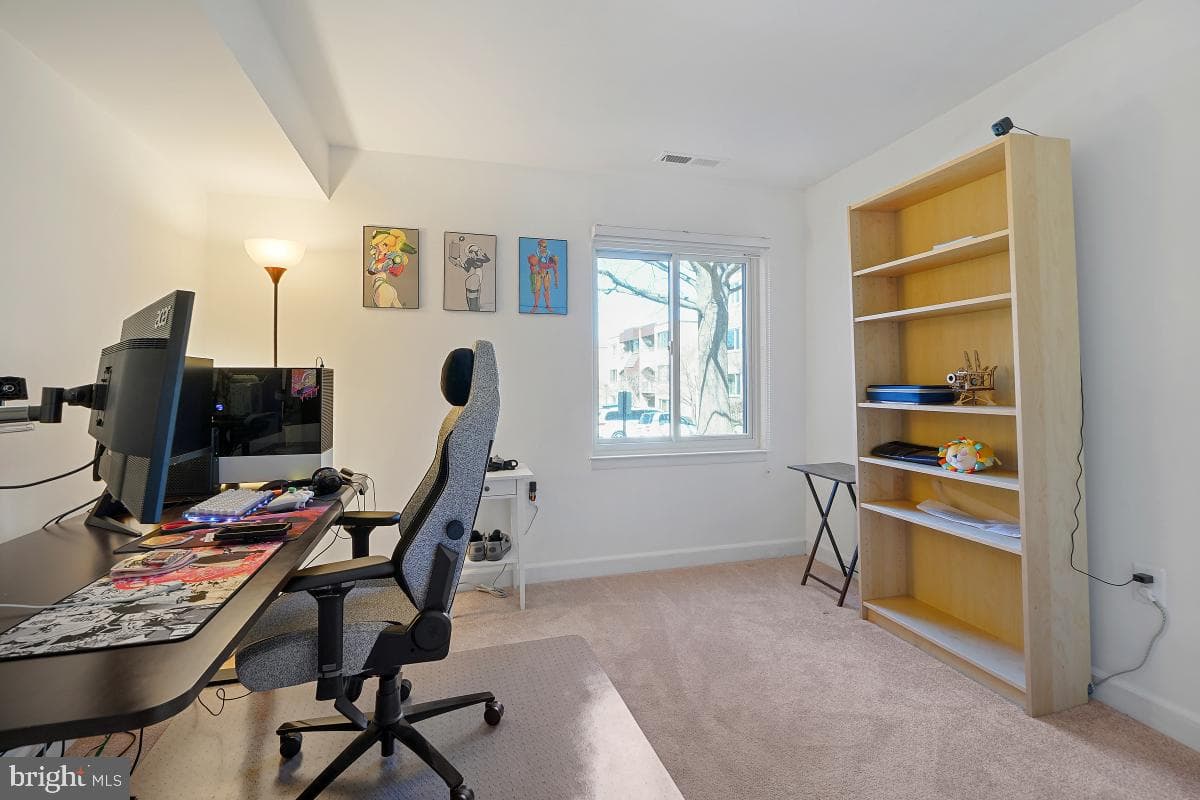 440 Girard Street #101 photo 15