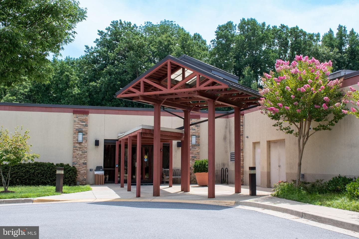 15107 Interlachen Drive #2-1022 photo 21