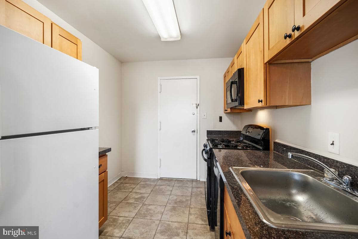 1111 University Boulevard W #512-A photo 21