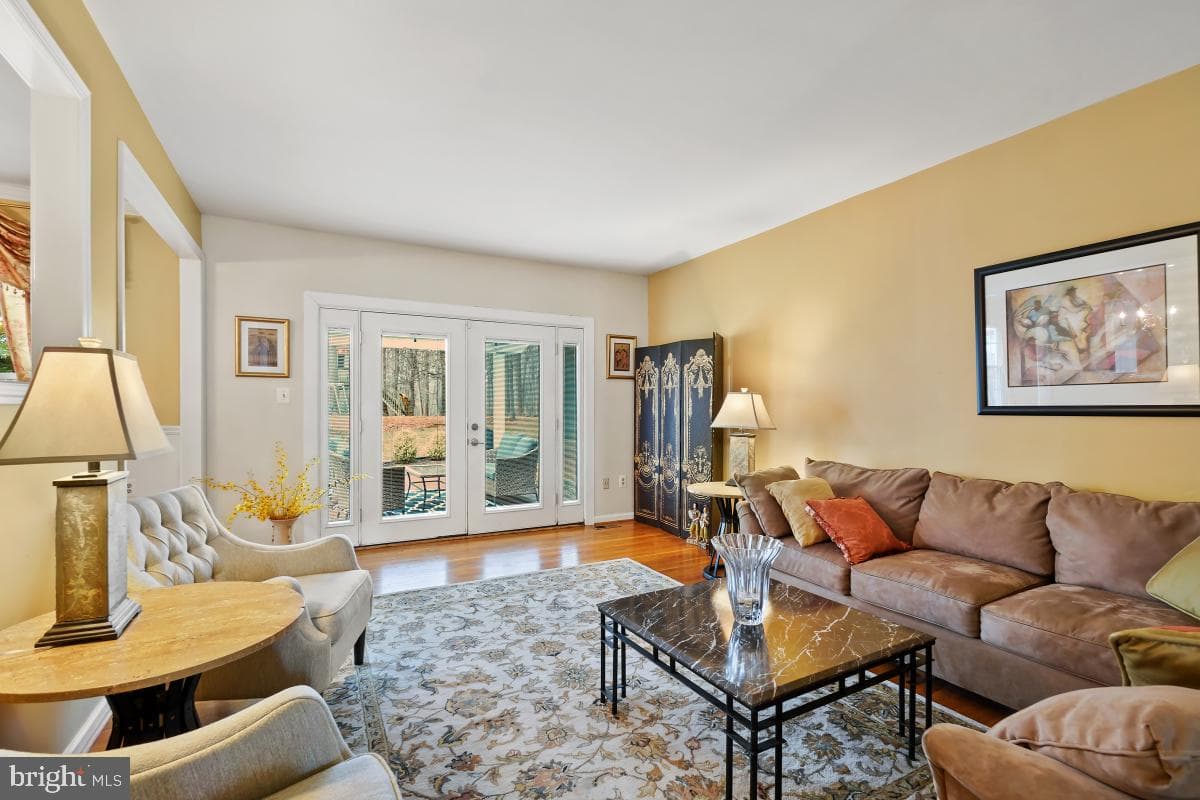 15208 Winstead Lane photo 7