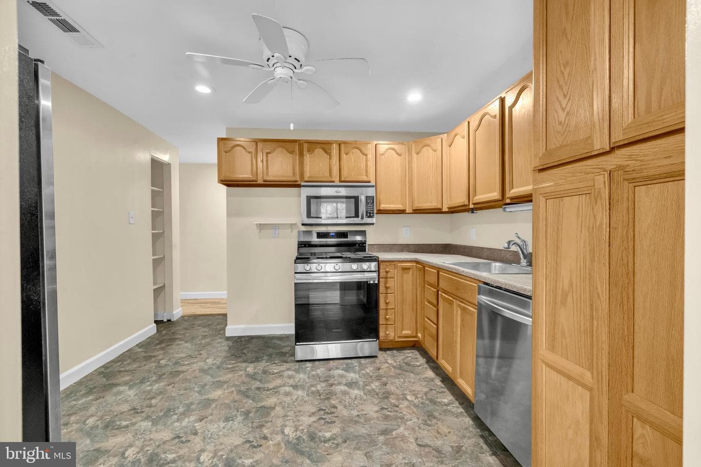 9920 Walker House Road #5 photo 7