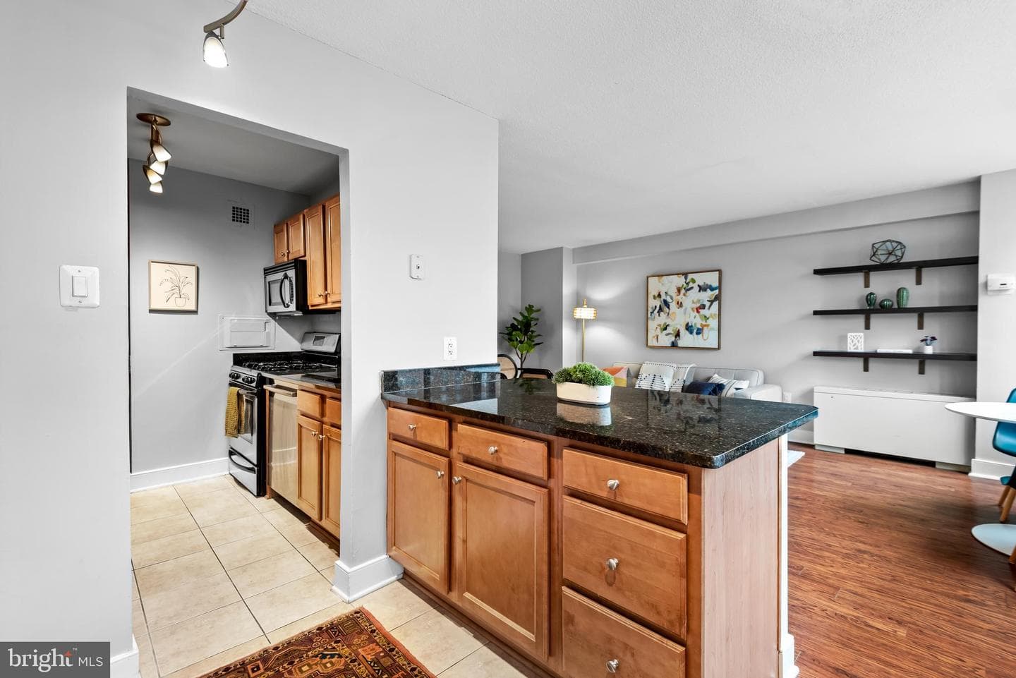 1220 Blair Mill Road #304 photo 7