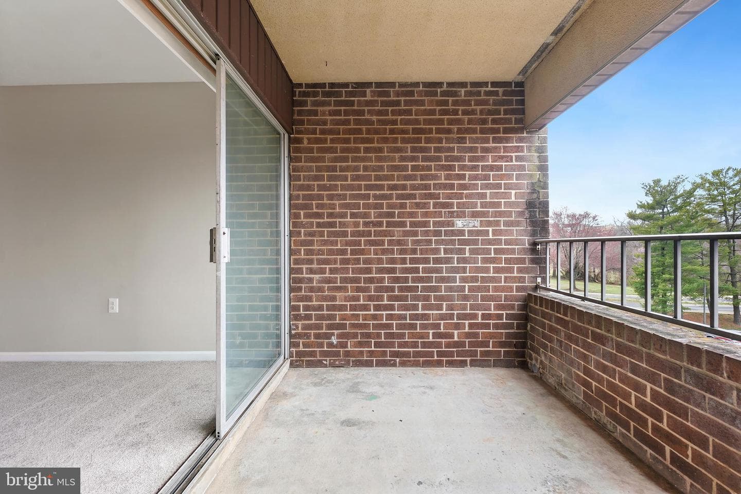454 Girard Street #303 photo 7
