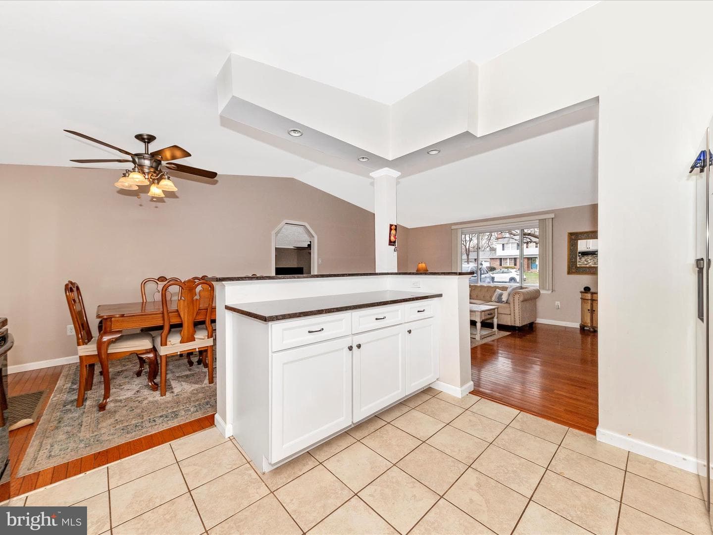 19005 Dowden Circle photo 13