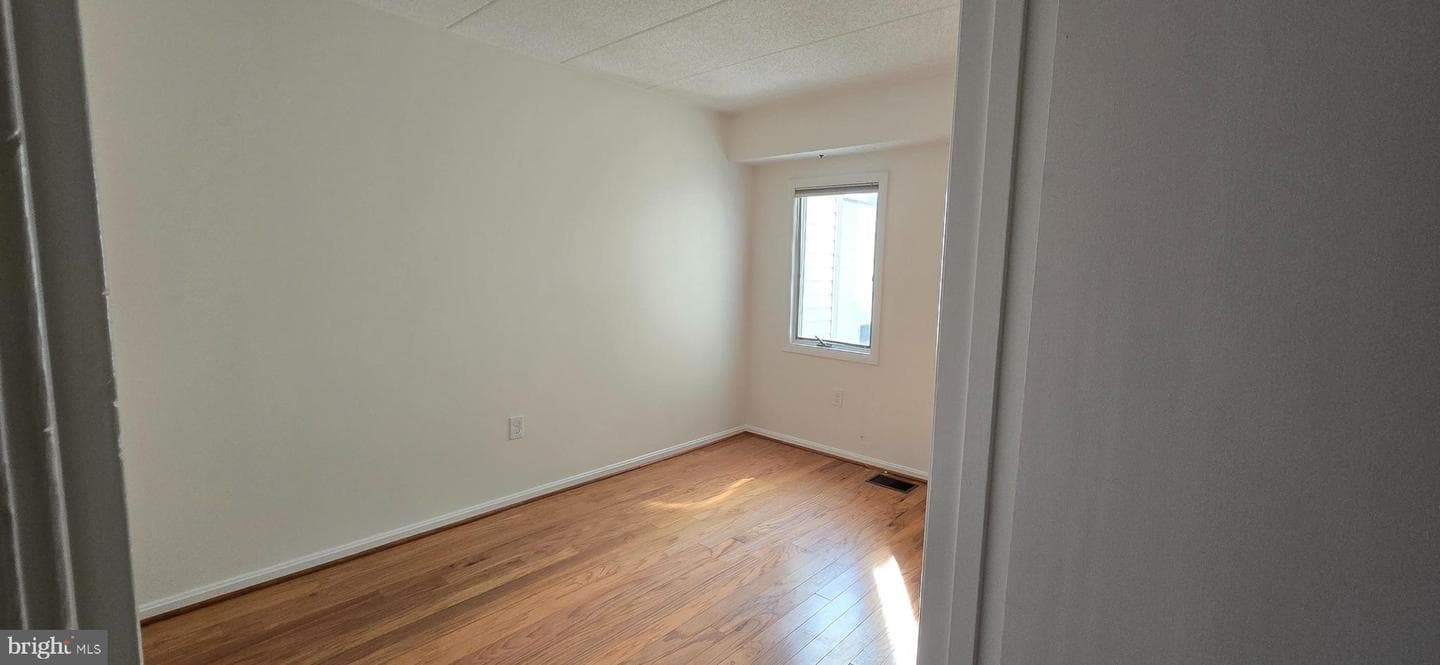 18276 Windsor Hill Drive #405 photo 14