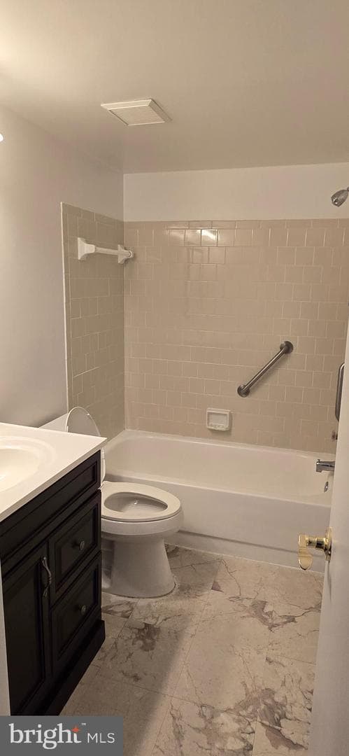 18276 Windsor Hill Drive #405 photo 15