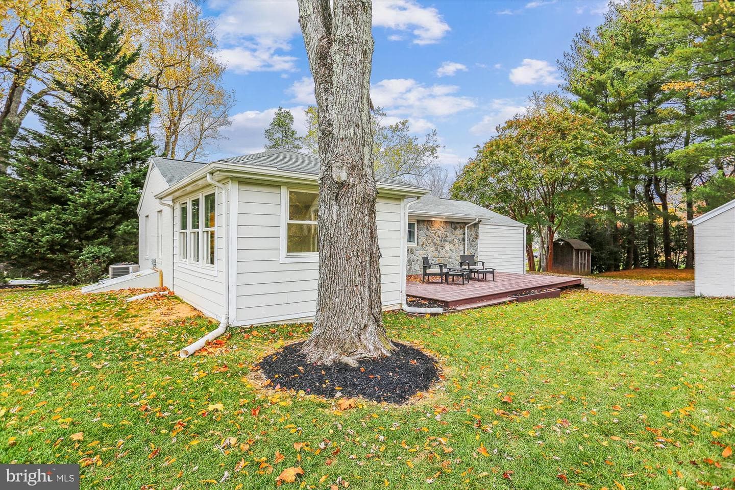 15707 Sycamore Lane photo 42