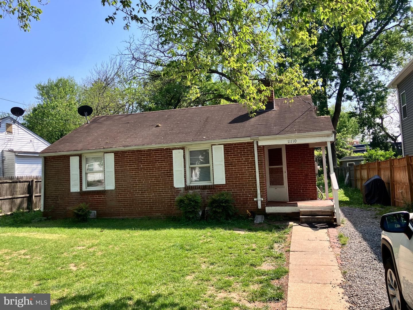 11110 Valley View Avenue photo 3