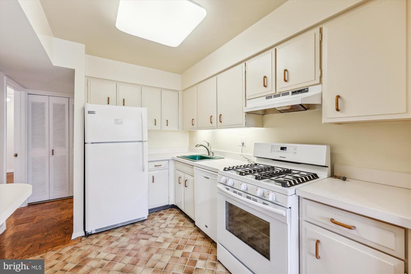 9907 Blundon Drive #5-301 photo 14