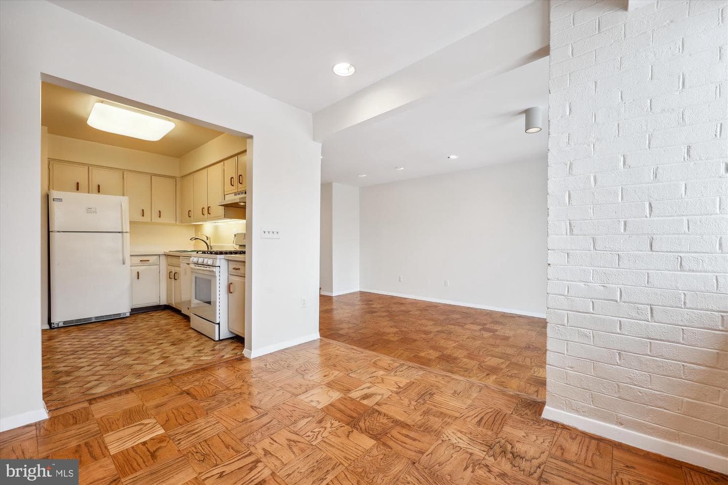 9907 Blundon Drive #5-301 photo 9