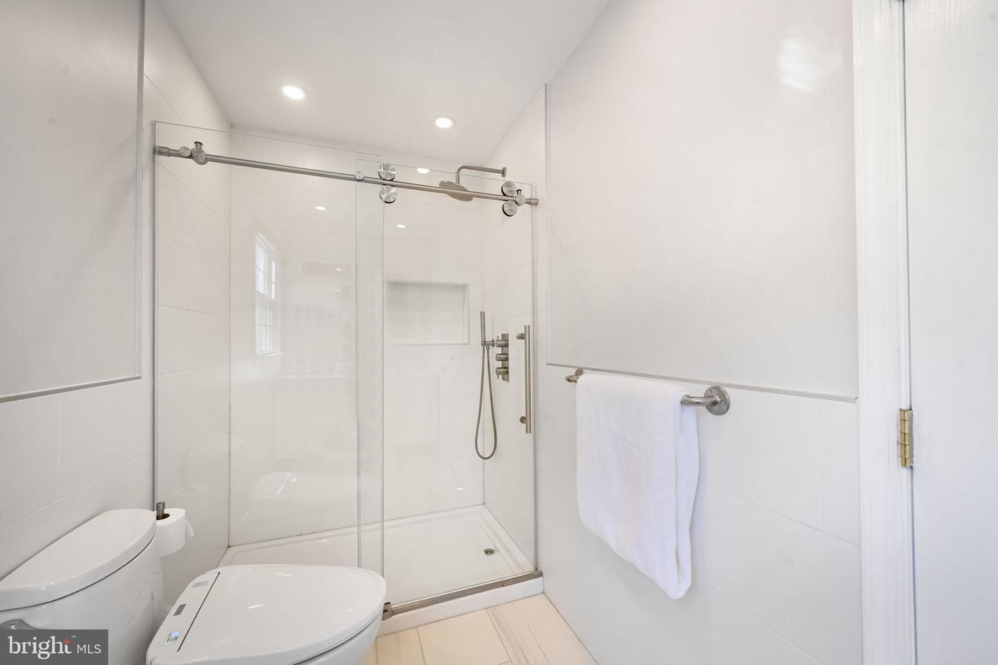 5200 Lawn Way photo 28