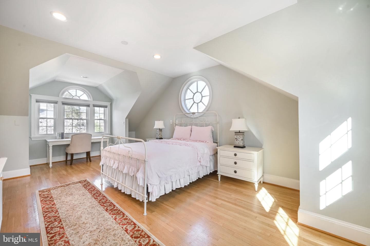 5200 Lawn Way photo 38