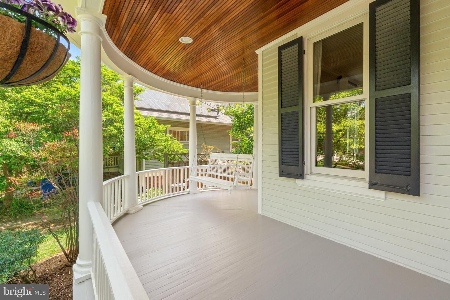 3524 Raymond Street photo 4