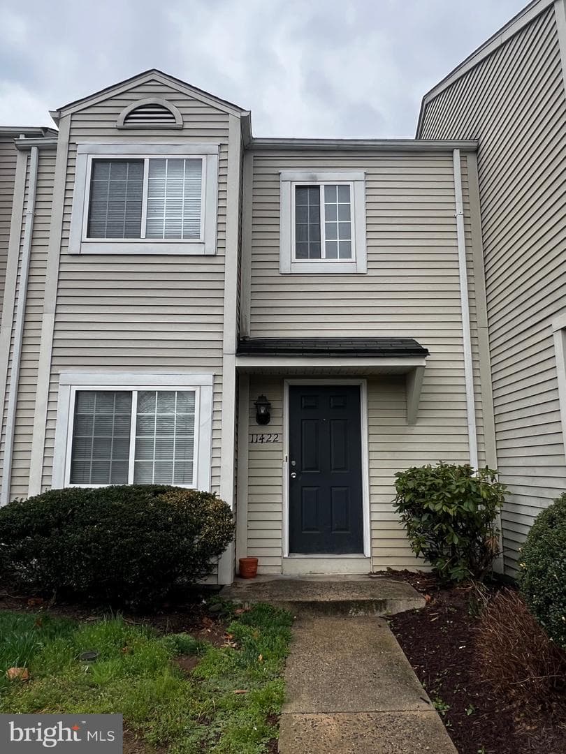 11422 Waterbury Way photo 9