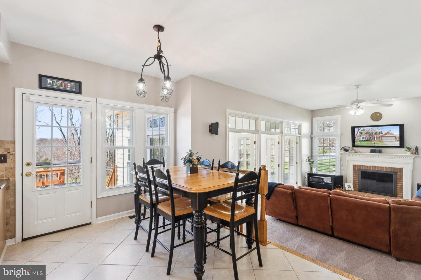 21525 Fox Field Circle photo 12