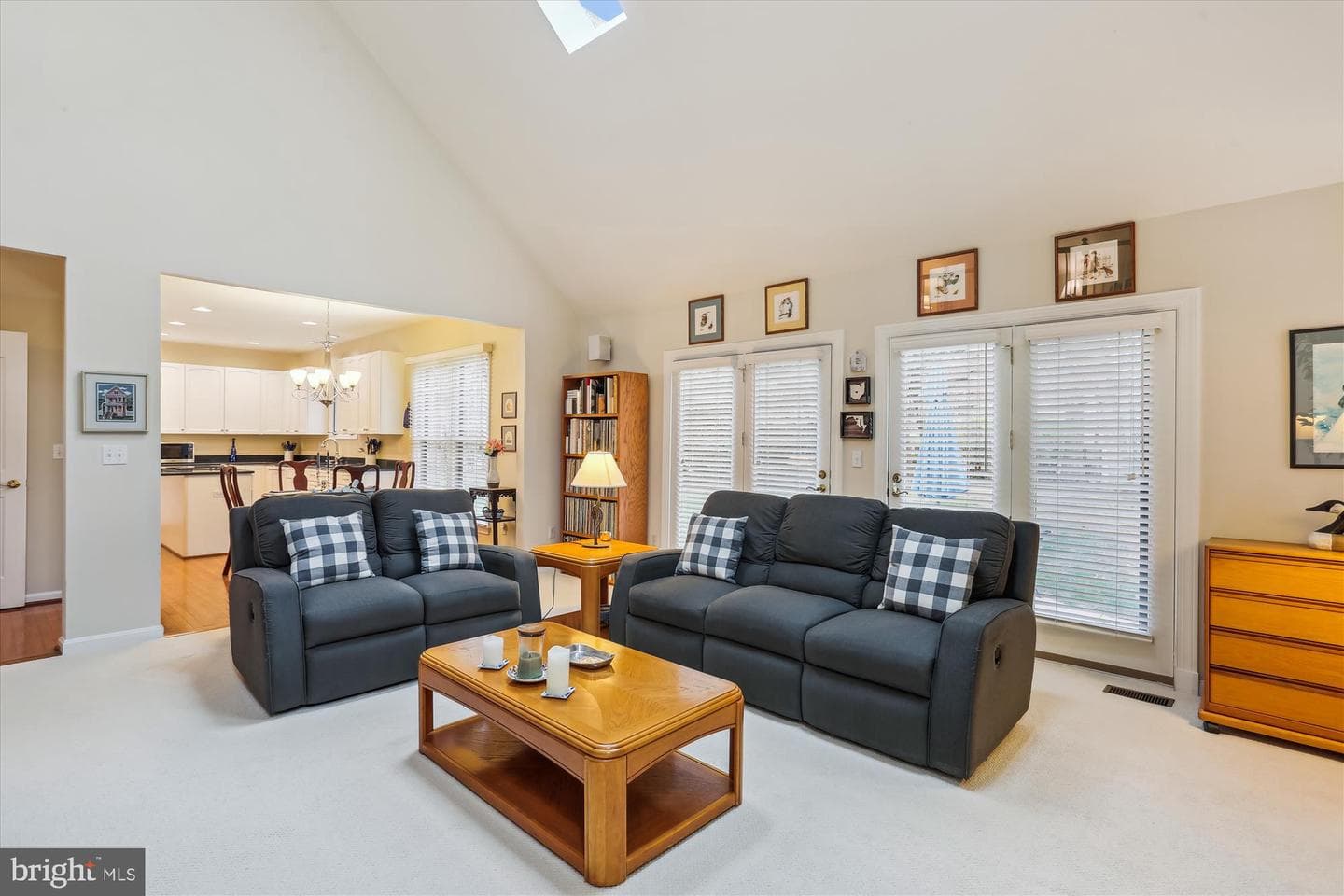 7906 Plum Creek Drive photo 29