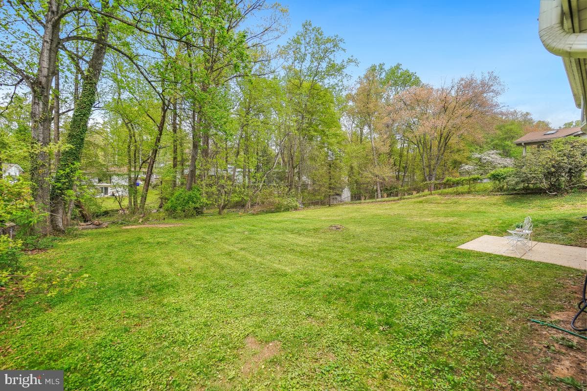 14208 Arctic Avenue photo 27