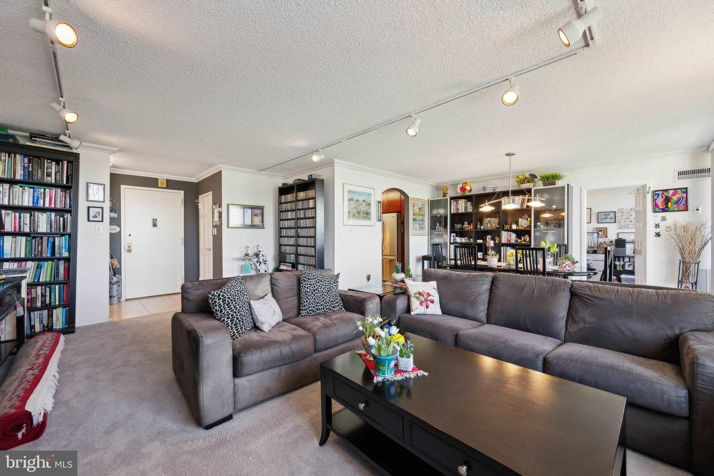 5225 Pooks Hill Road #1418s photo 4