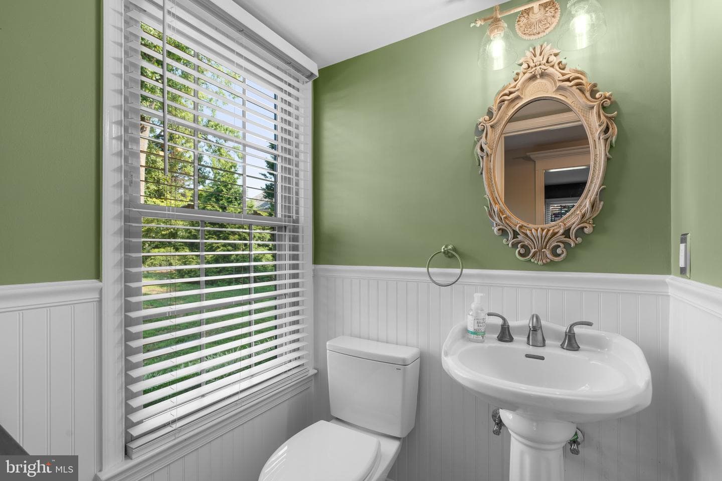 1000 Windrush Lane #18 photo 13