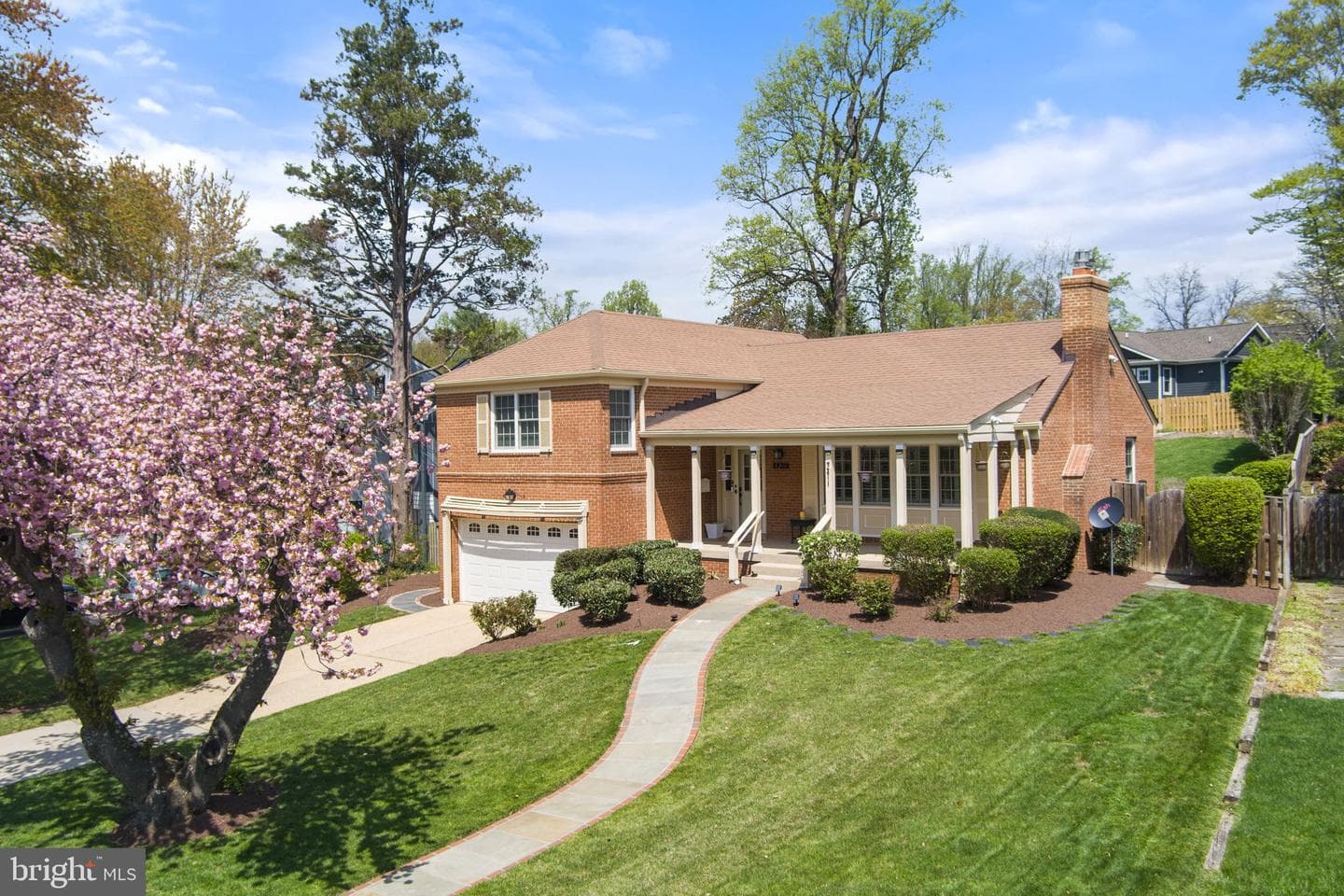 7211 Radnor Road photo 4