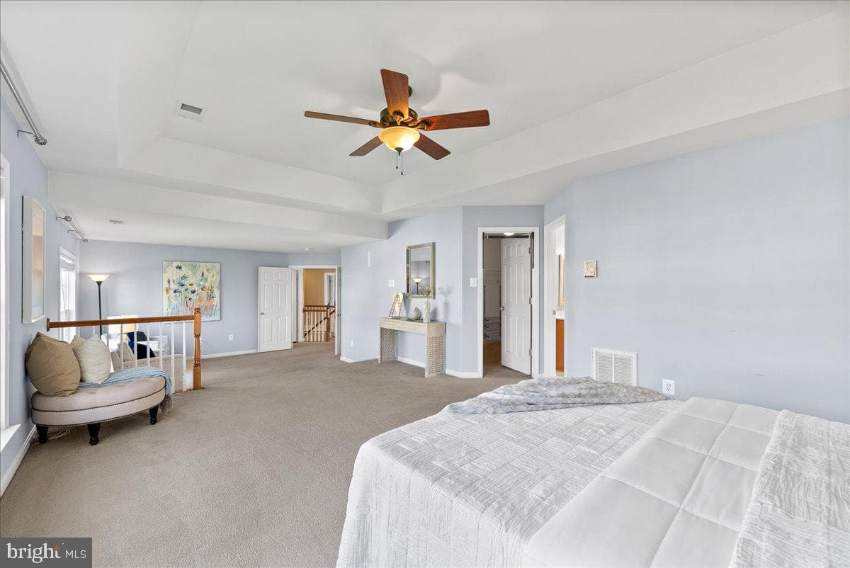 23217 Linden Vale Drive photo 11