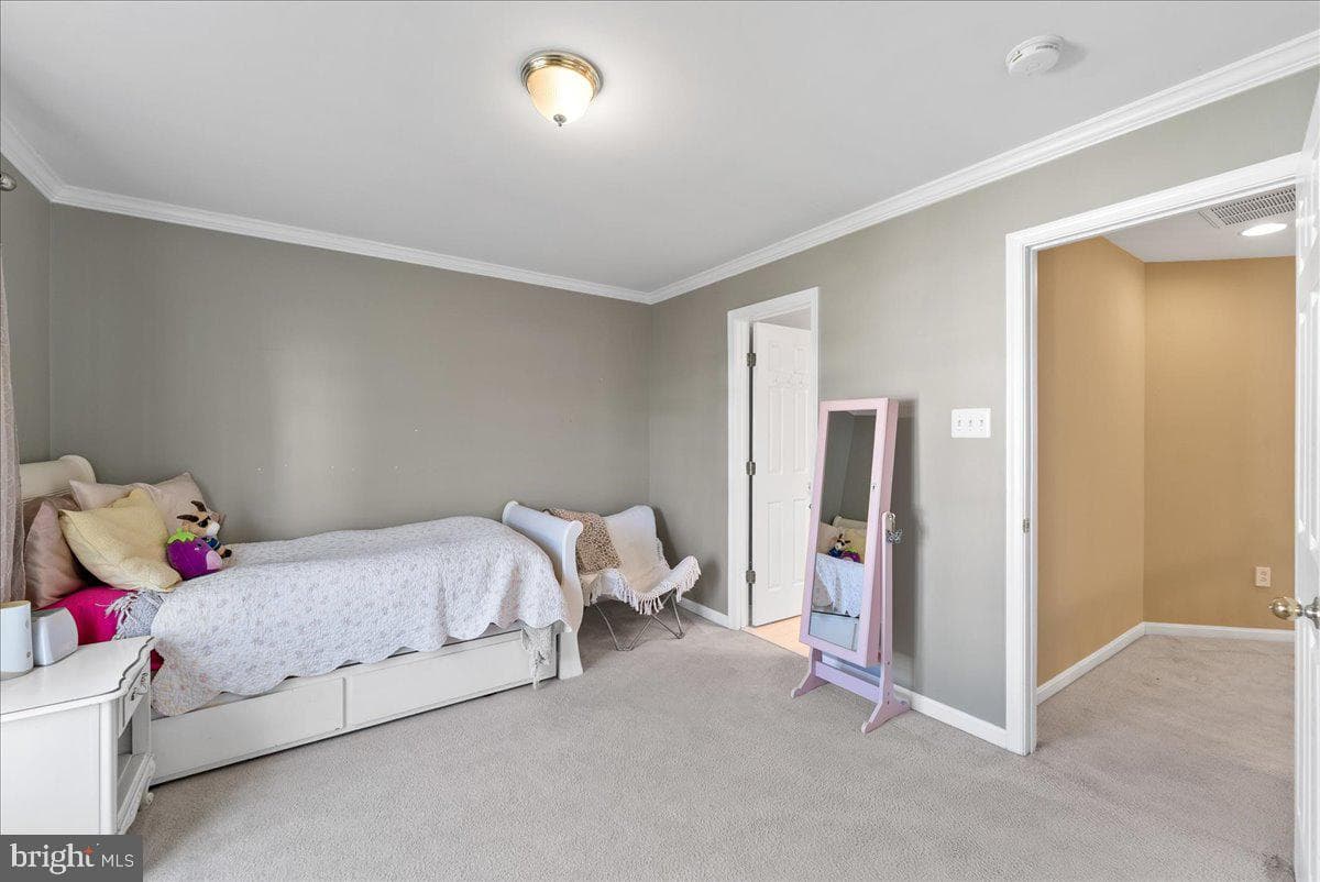 23217 Linden Vale Drive photo 29
