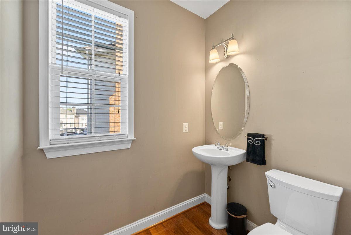 23217 Linden Vale Drive photo 42